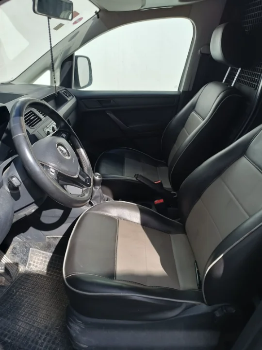 Volkswagen Caddy - Photo 8