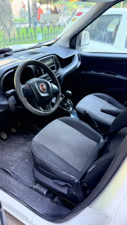 Fiat DOBLO - Photo 4