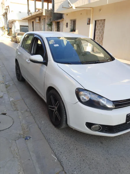 Volkswagen Golf - Photo 4