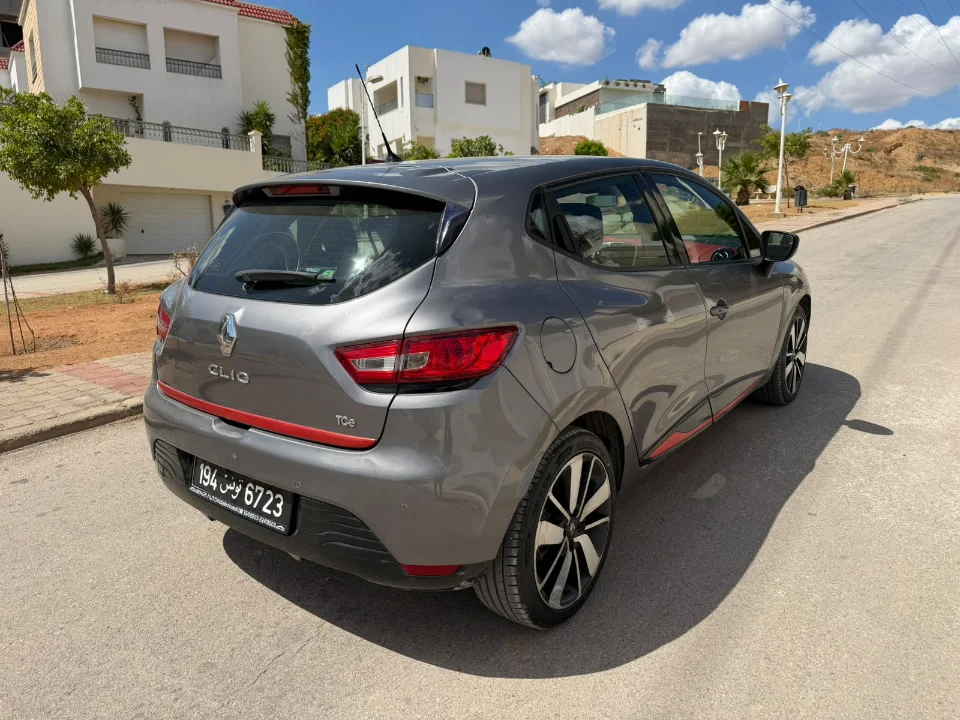 Renault Clio - Photo 7