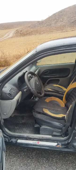 Renault Clio - Photo 4