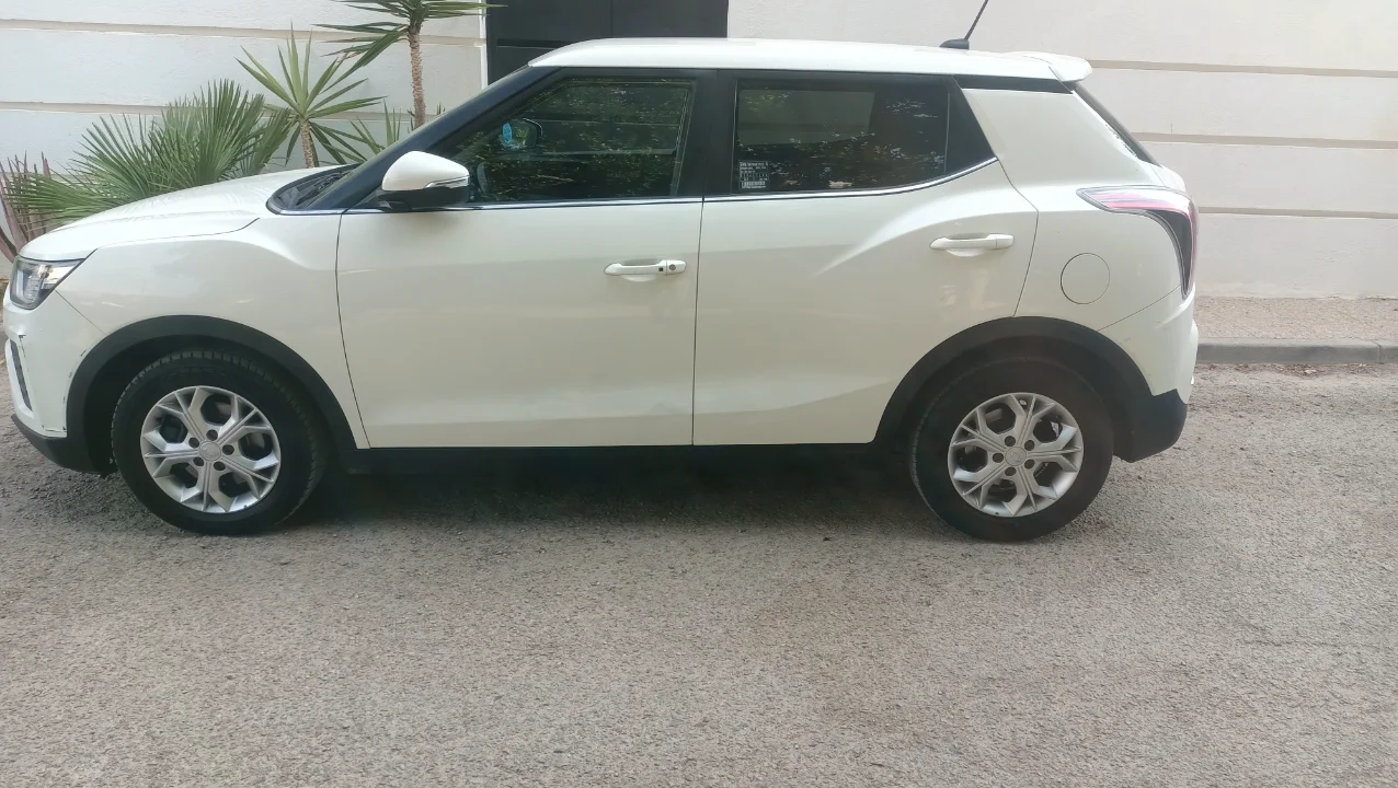 Ssangyong Tivoli - Photo 2