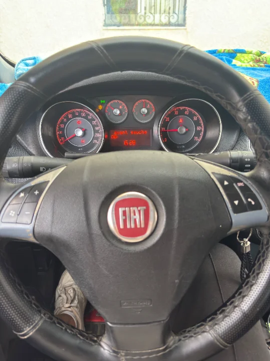 Fiat GRANDE PUNTO - Photo 5