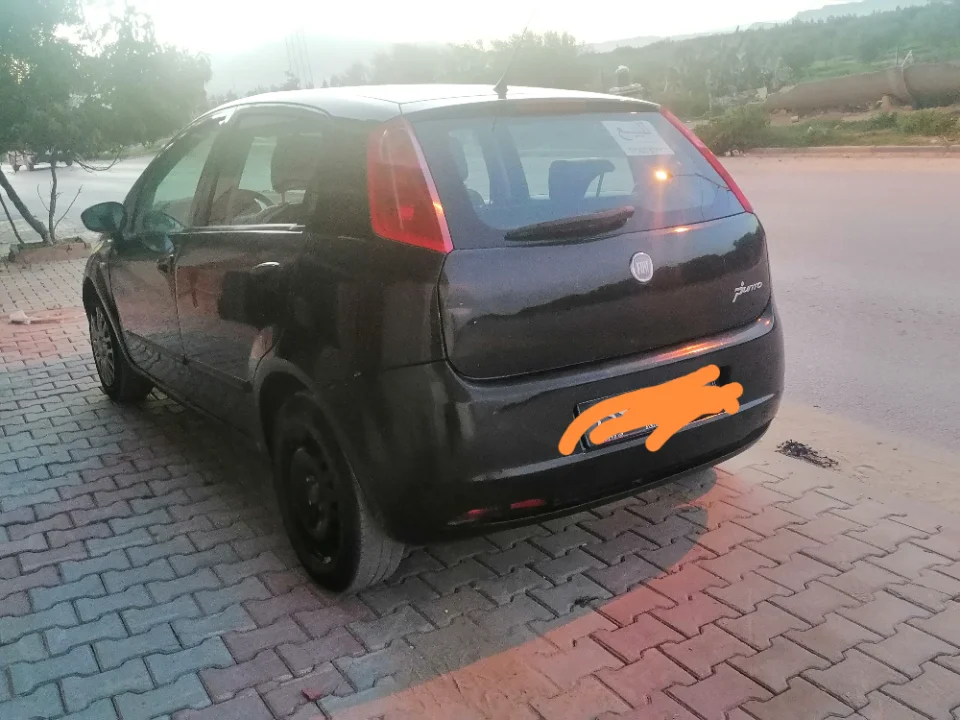 Fiat GRANDE PUNTO - Photo 6