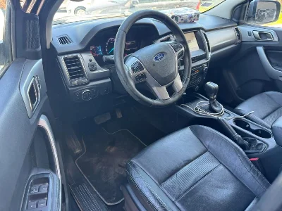 Ford RANGER - Photo 2