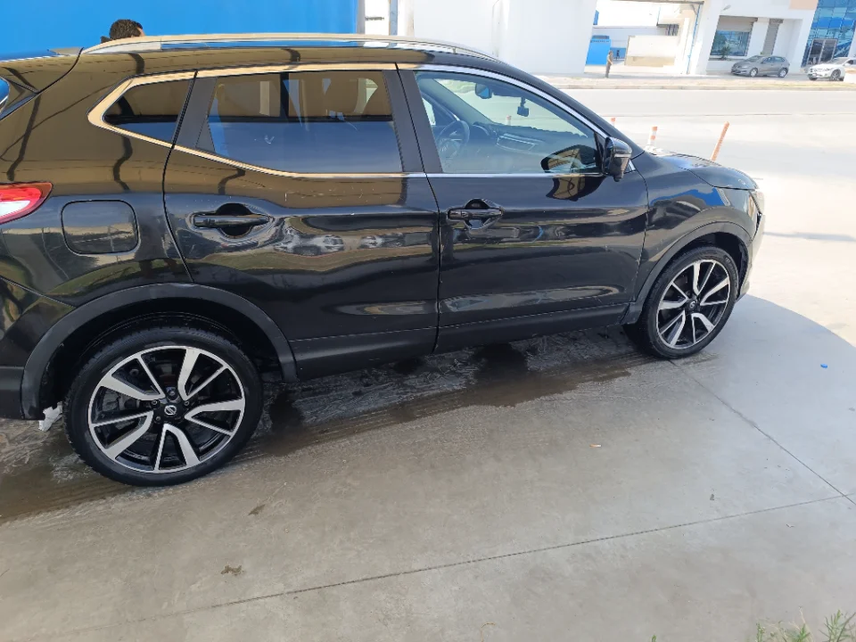 Nissan Qashqai - Photo 9