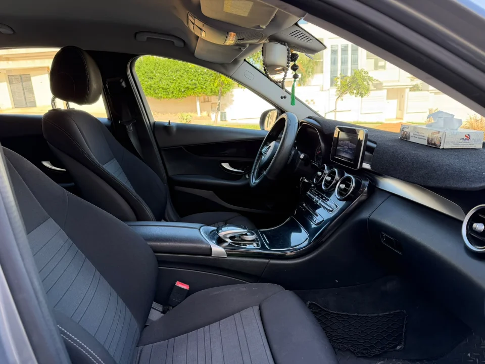 Mercedes Classe C - Photo 5