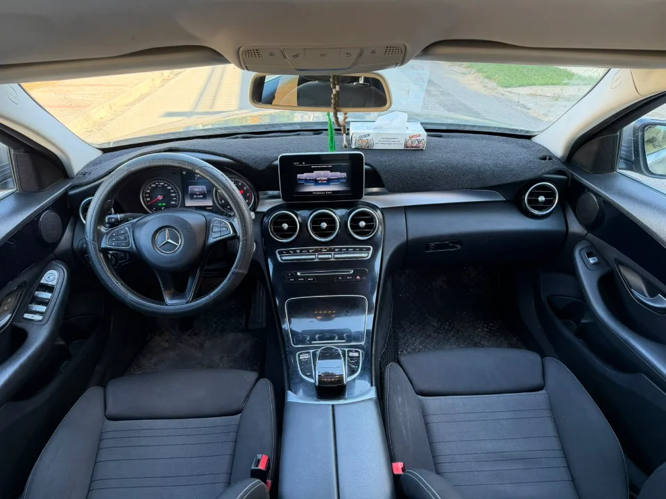 Mercedes Classe C - Photo 4