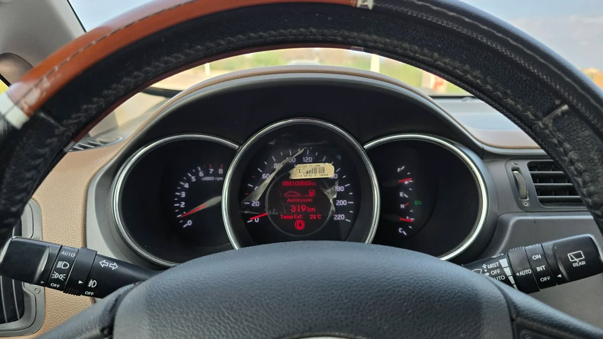Kia RIO - Photo 7