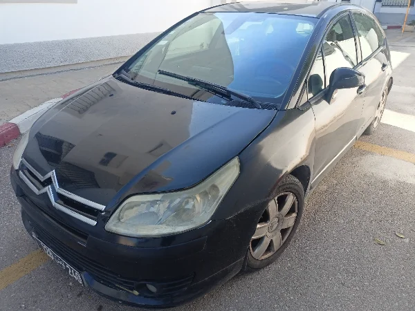 Citroen C4 - Photo 7