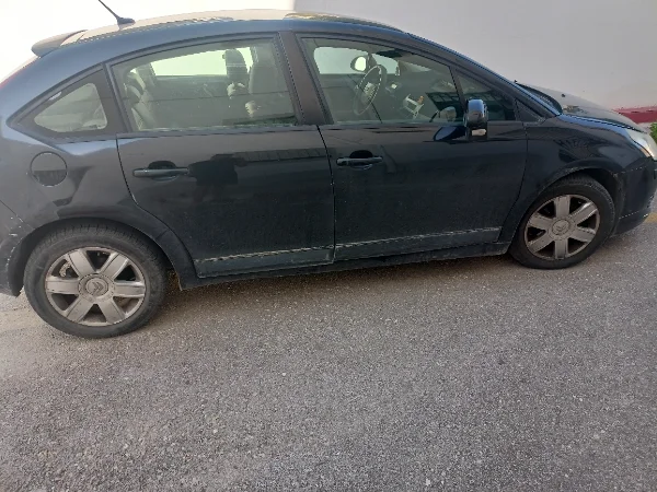 Citroen C4 - Photo 3