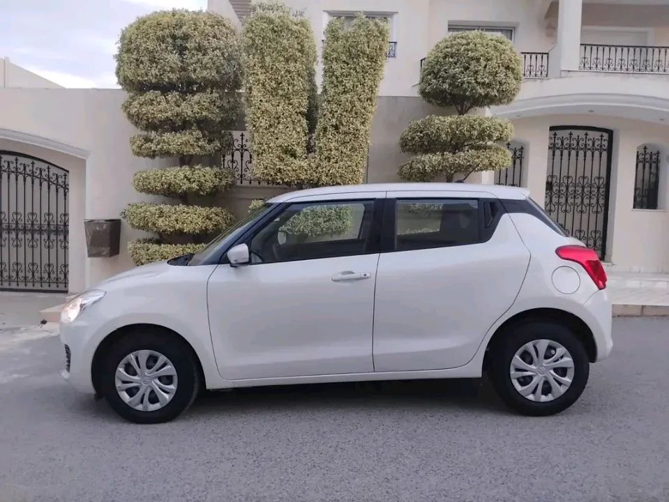 Suzuki Swift - Photo 5