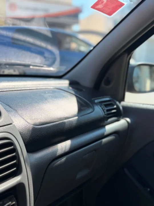 Renault Clio - Photo 2