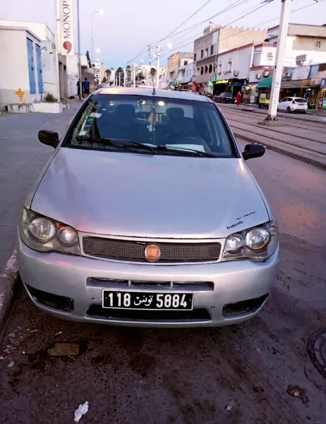 Fiat 127 2005 Essence