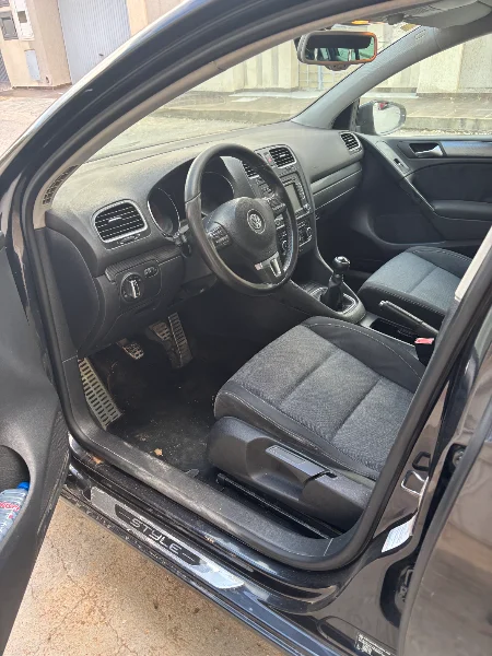 Volkswagen Golf - Photo 4