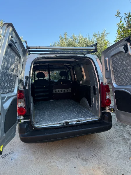 Citroen BERLINGO - Photo 8