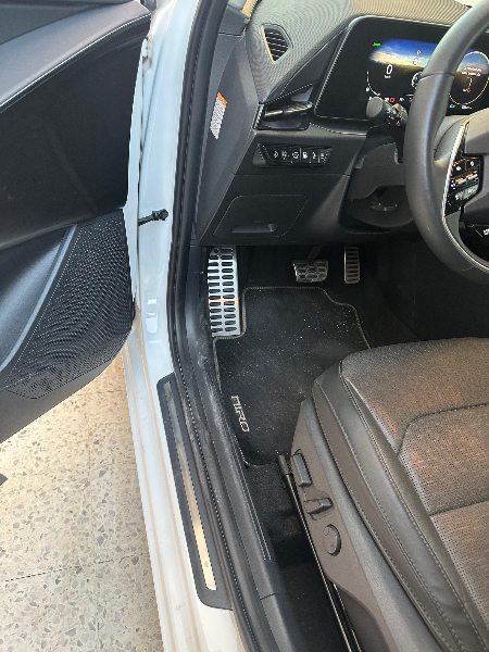 Kia RIO - Photo 4