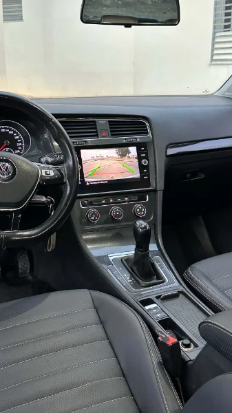 Volkswagen Golf - Photo 7