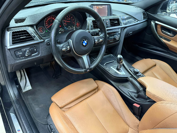 Bmw 318 - Photo 2