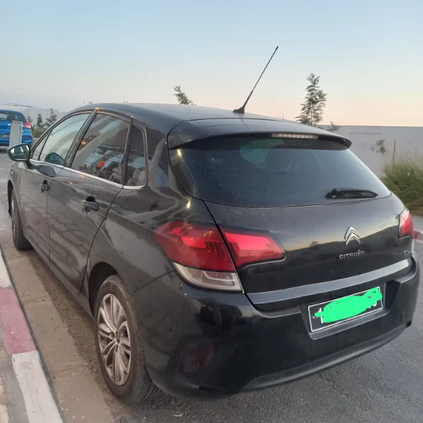 Citroen C4 II - Photo 2