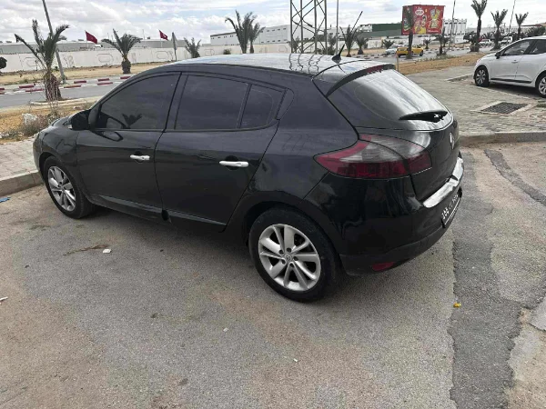 Renault Megane - Photo 6
