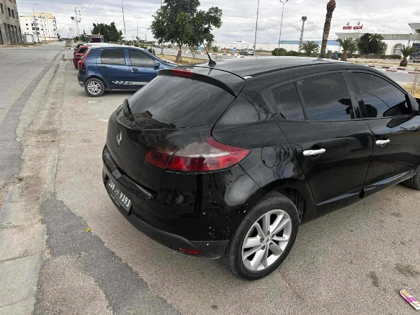 Renault Megane - Photo 3