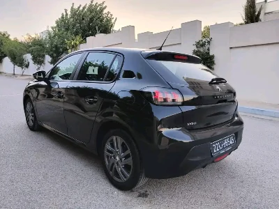 Peugeot 208 - Photo 8