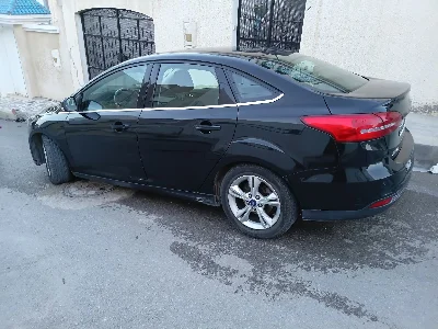 Ford FOCUS - Photo 4