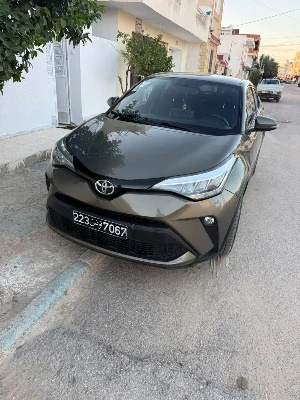 Toyota C-HR - Photo 9