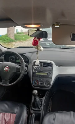 Fiat GRANDE PUNTO - Photo 2