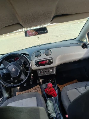 Seat Ibiza - Photo 4