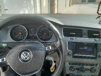 Volkswagen Golf - Photo 3