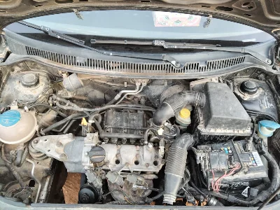 Volkswagen Polo - Photo 2