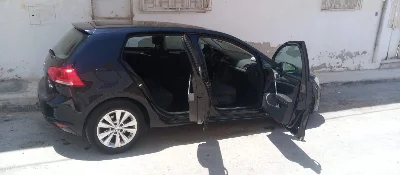 Volkswagen Golf - Photo 2