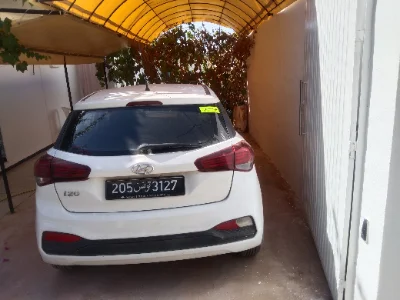 Hyundai I20 - Photo 3