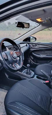 MG MG 5 - Photo 7