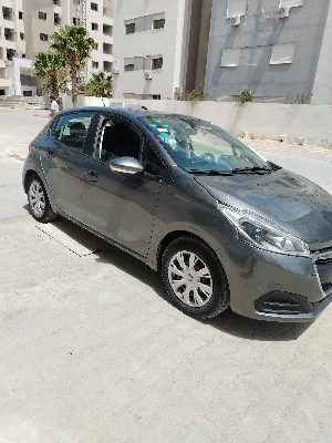 Peugeot 208 2016 Essence