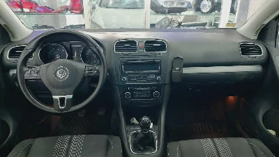 Volkswagen Golf - Photo 6