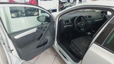 Volkswagen Golf - Photo 3