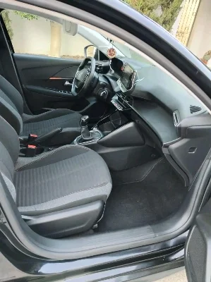 Peugeot 208 - Photo 5