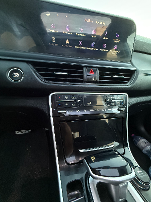 Kia SELTOS - Photo 2