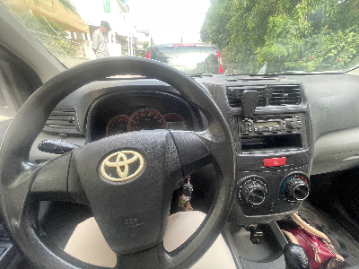 Toyota Avensis - Photo 2