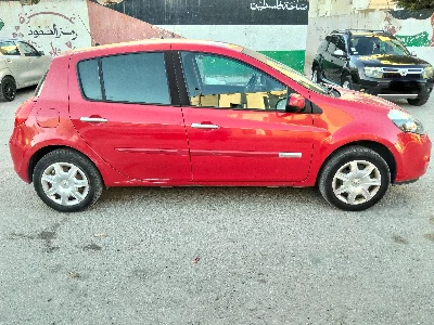 Renault Clio - Photo 6