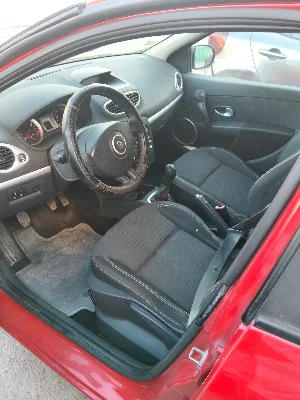 Renault Clio - Photo 4