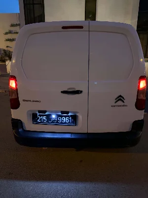 Citroen BERLINGO - Photo 9