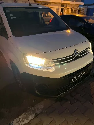 Citroen BERLINGO - Photo 3