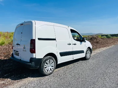 Citroen BERLINGO - Photo 2