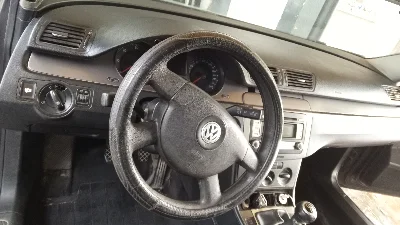 Volkswagen Passat - Photo 5