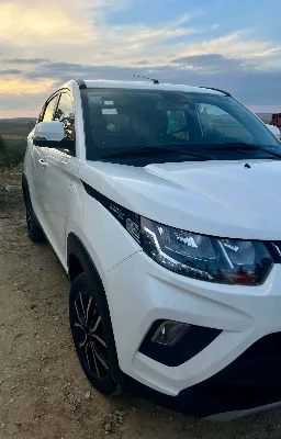 Mahindra KUV 100 - Photo 7