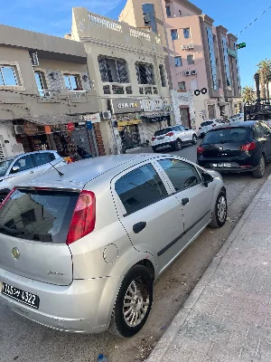 Fiat GRANDE PUNTO - Photo 11